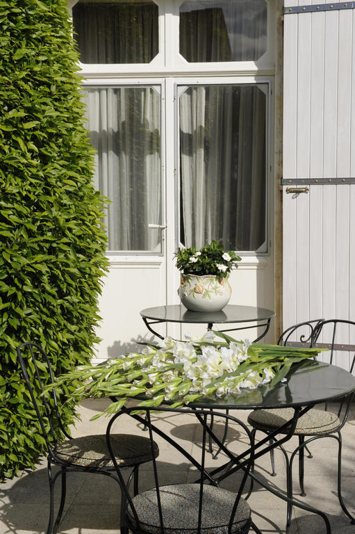 Chambres D'Hotes Les Tilleuls Cognac Exterior foto